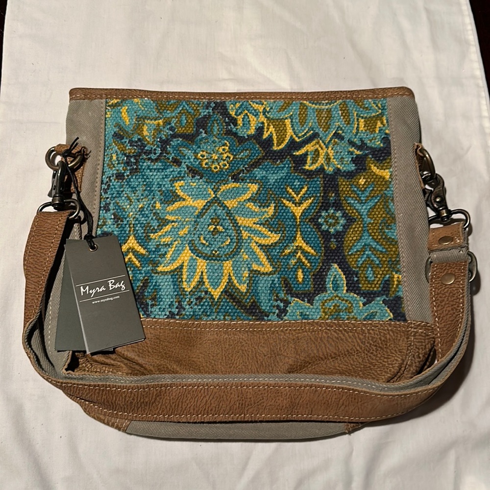 Myra Bag